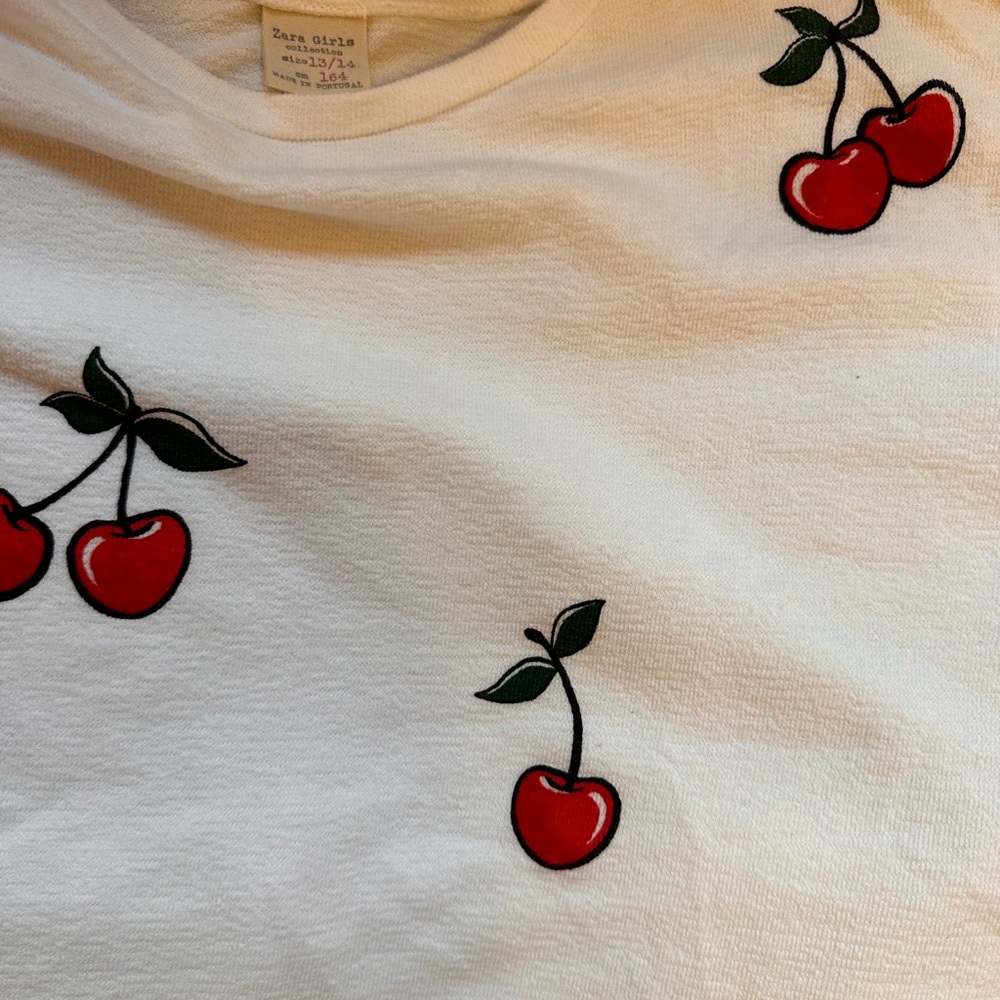 Zara cherry top - Picture 5 of 7